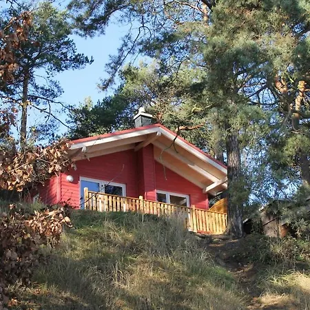 Дом отдыха Holiday Home With Lake View
